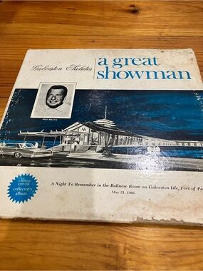 A Great Showman Vinyl Record - Blue and White Cover